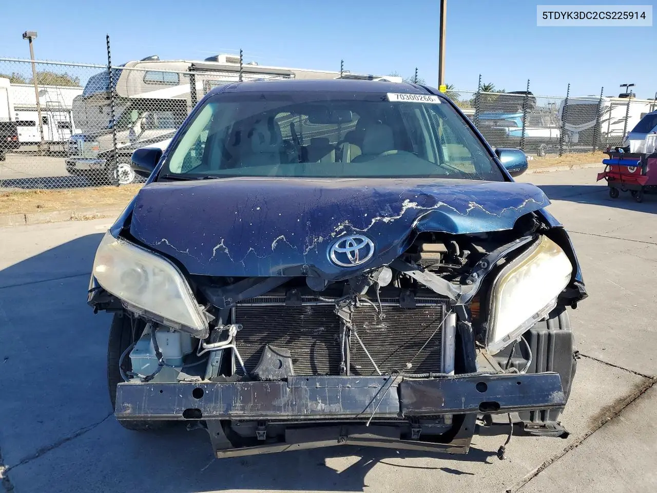 2012 TOYOTA SIENNA VIN 5TDYK3DC2CS225914 — фото 5