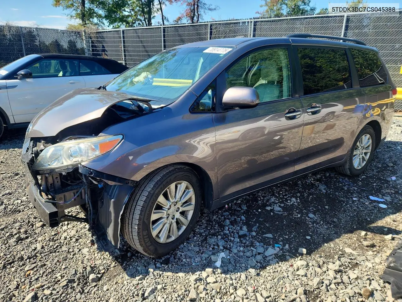 TOYOTA SIENNA 2012, VIN 5TDDK3DC7CS045388