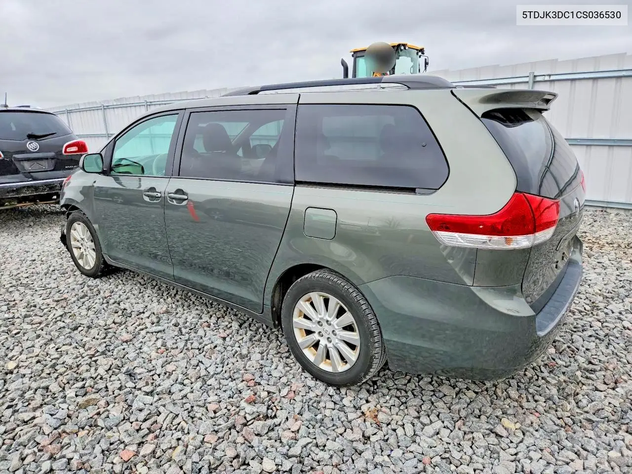 2012 TOYOTA SIENNA VIN 5TDJK3DC1CS036530 — фото 2