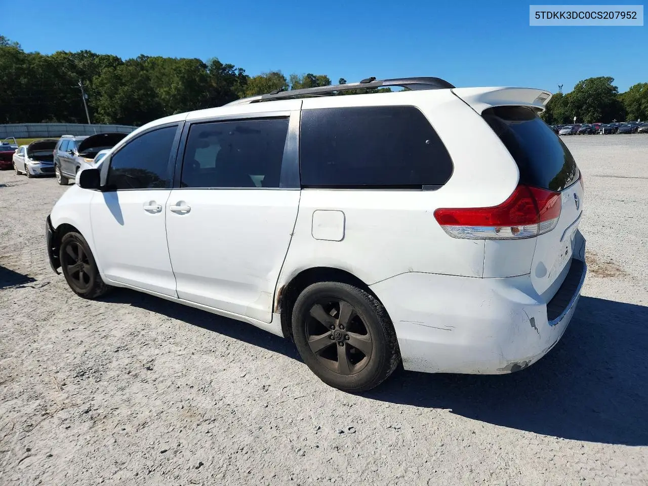2012 TOYOTA SIENNA VIN 5TDKK3DC0CS207952 — фото 2