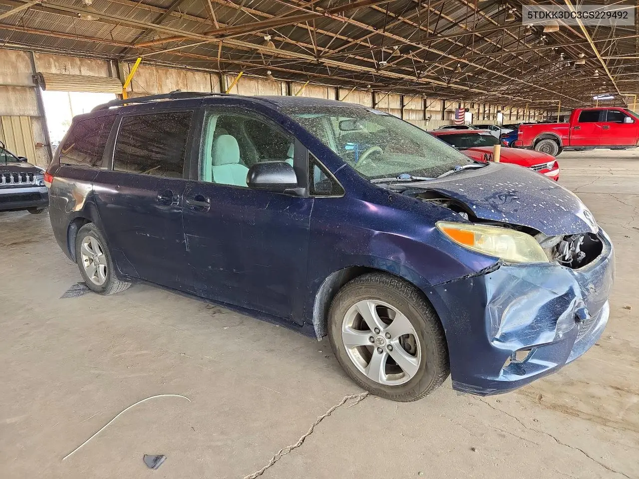 2012 TOYOTA SIENNA VIN 5TDKK3DC3CS229492 — фото 4