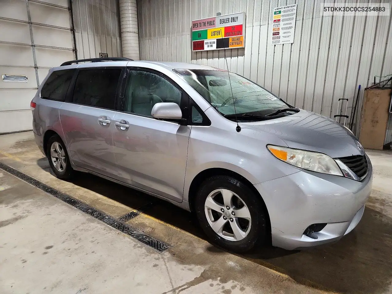 2012 TOYOTA SIENNA VIN 5TDKK3DC0CS254883 — фото 4