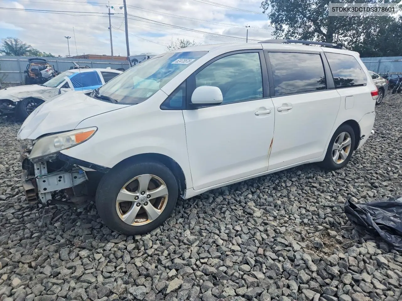 TOYOTA SIENNA 2013, VIN 5TDKK3DC1DS378601