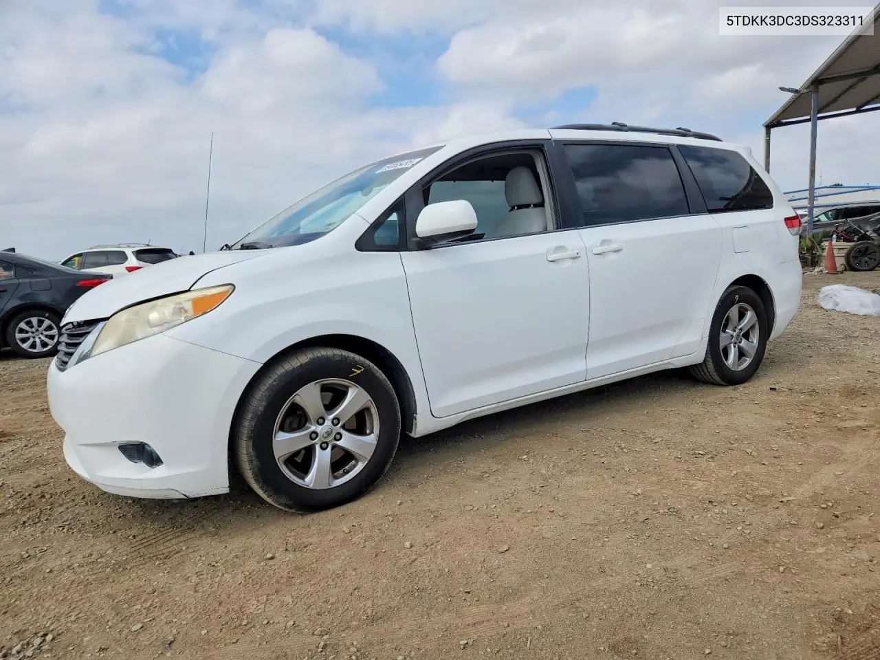 TOYOTA SIENNA 2013, VIN 5TDKK3DC3DS323311