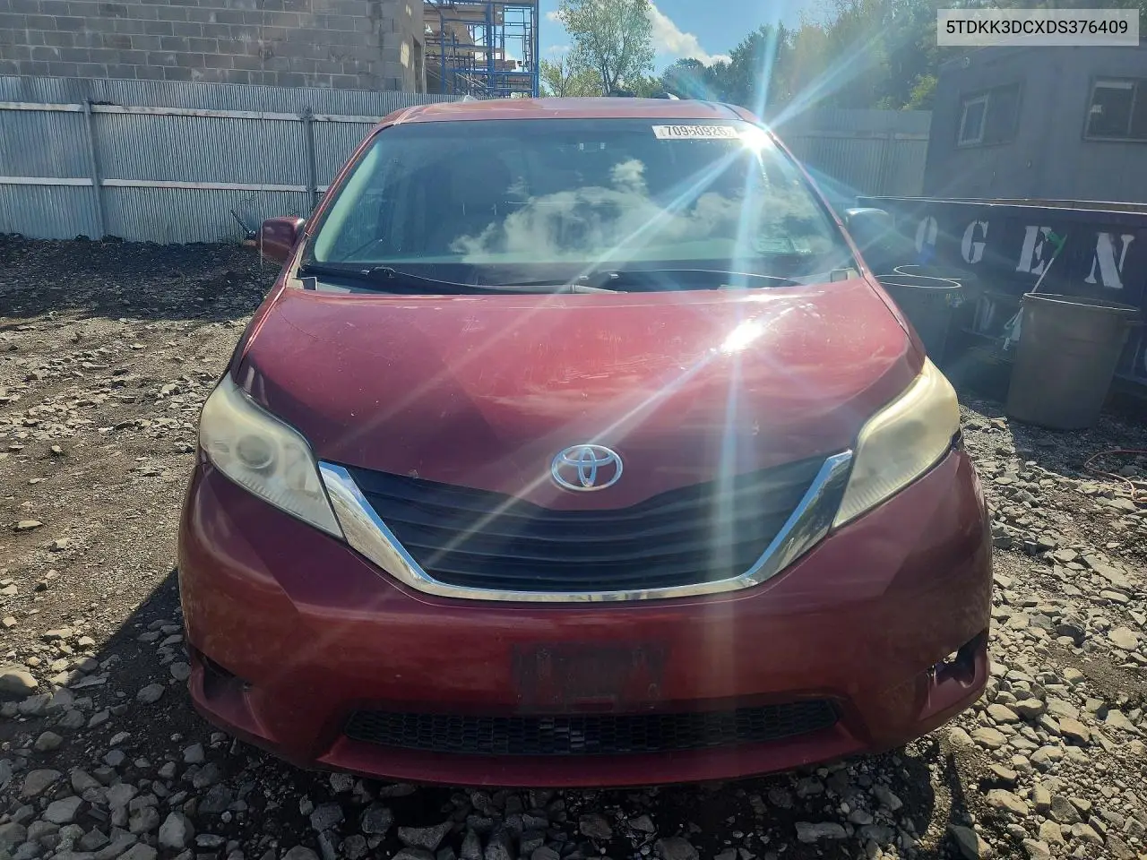 2013 TOYOTA SIENNA VIN 5TDKK3DCXDS376409 — фото 5