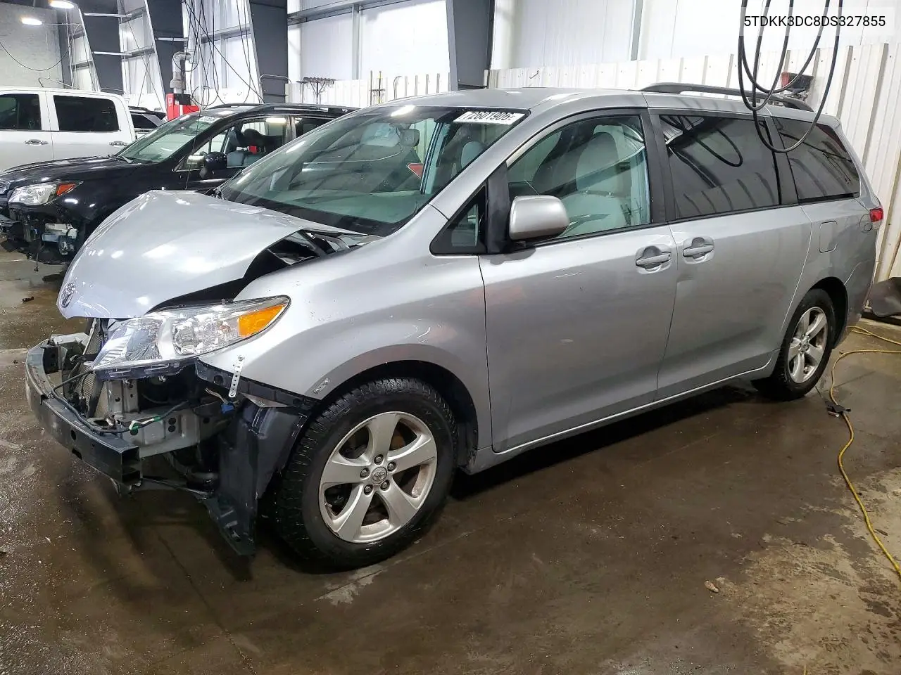 TOYOTA SIENNA 2013, VIN 5TDKK3DC8DS327855