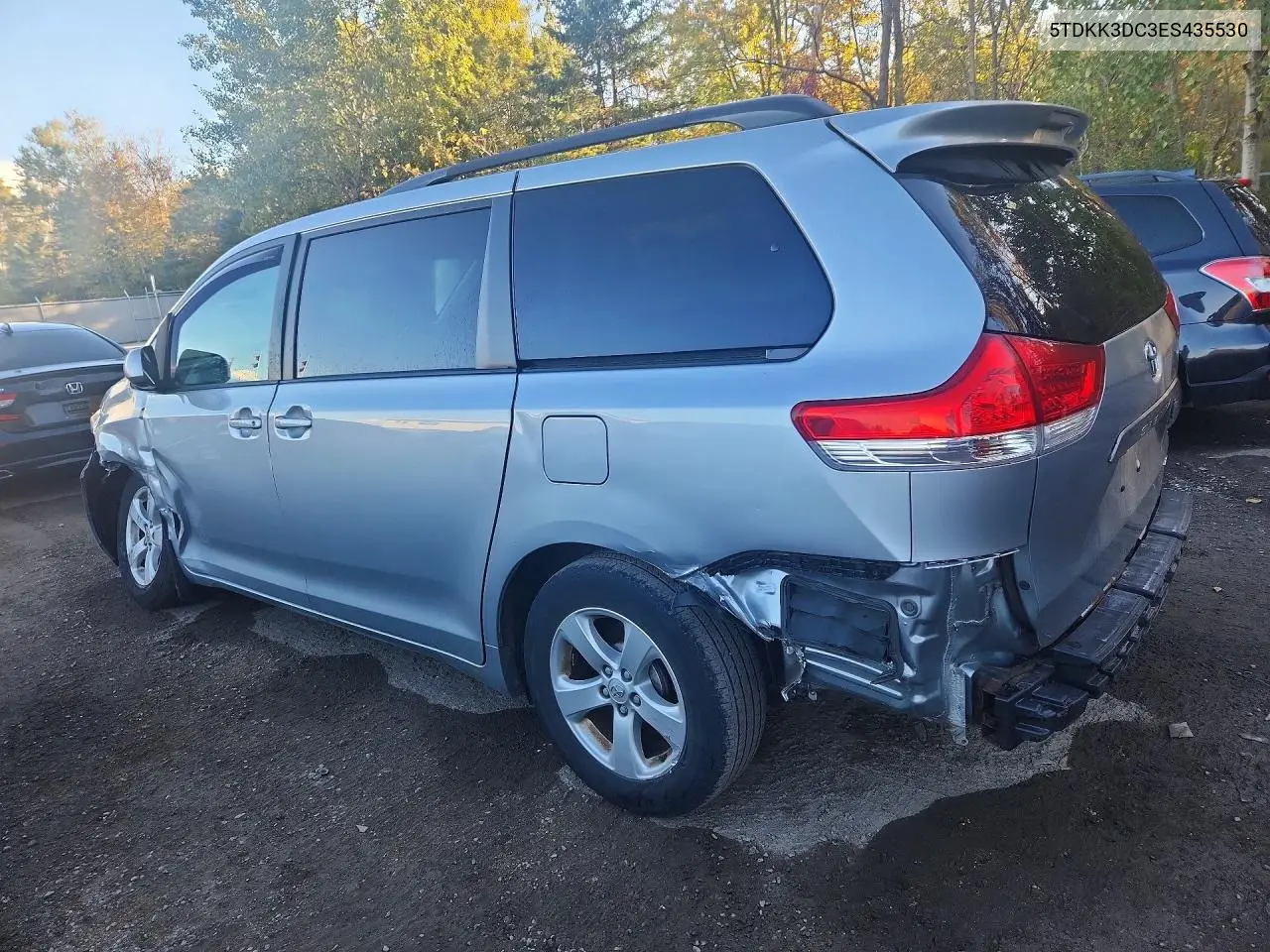 2014 TOYOTA SIENNA VIN 5TDKK3DC3ES435530 — фото 2