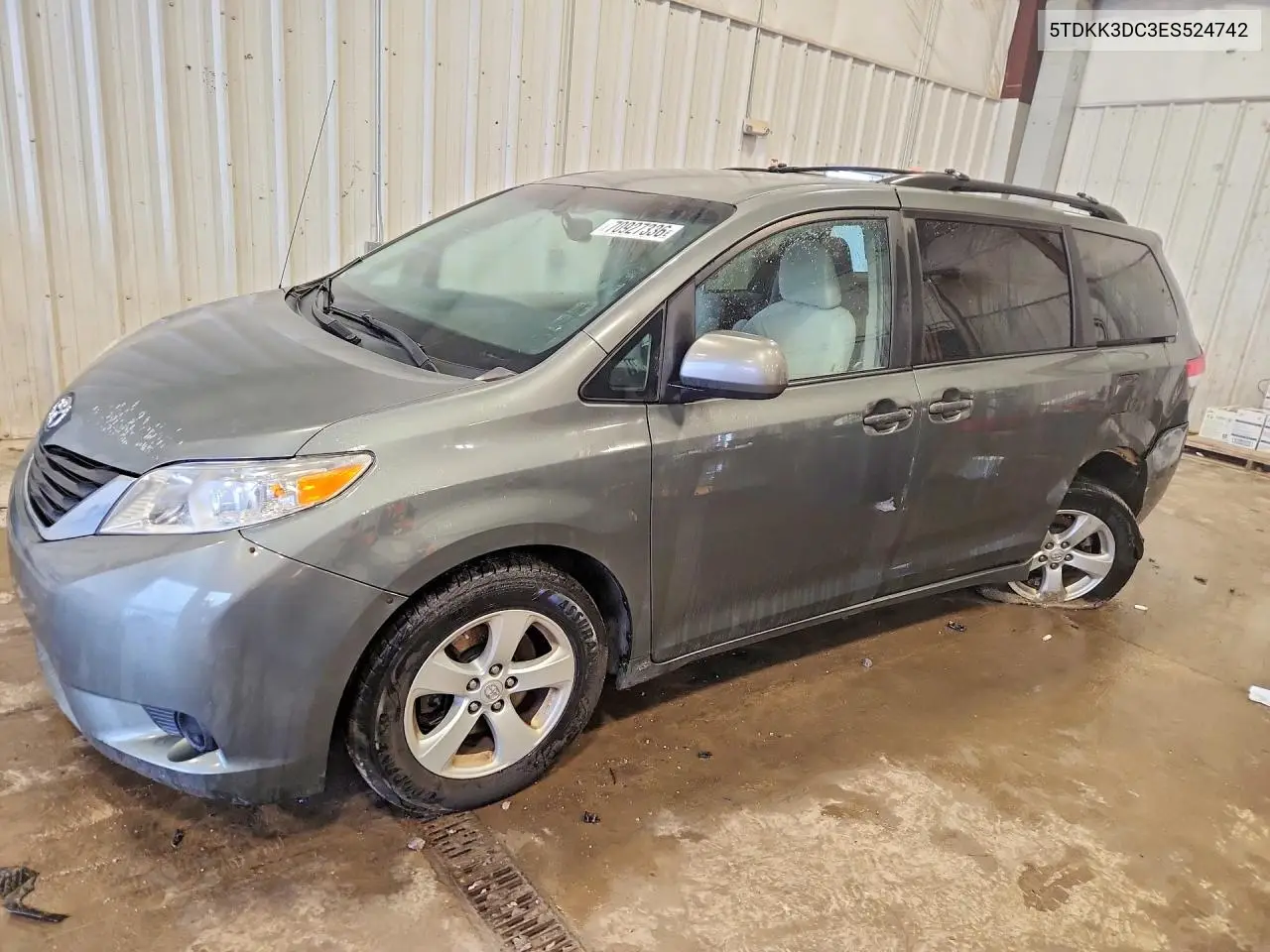TOYOTA SIENNA 2014, VIN 5TDKK3DC3ES524742