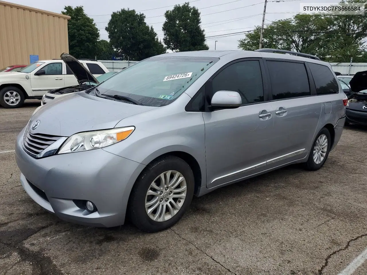 TOYOTA SIENNA 2015, VIN 5TDYK3DC7FS566584