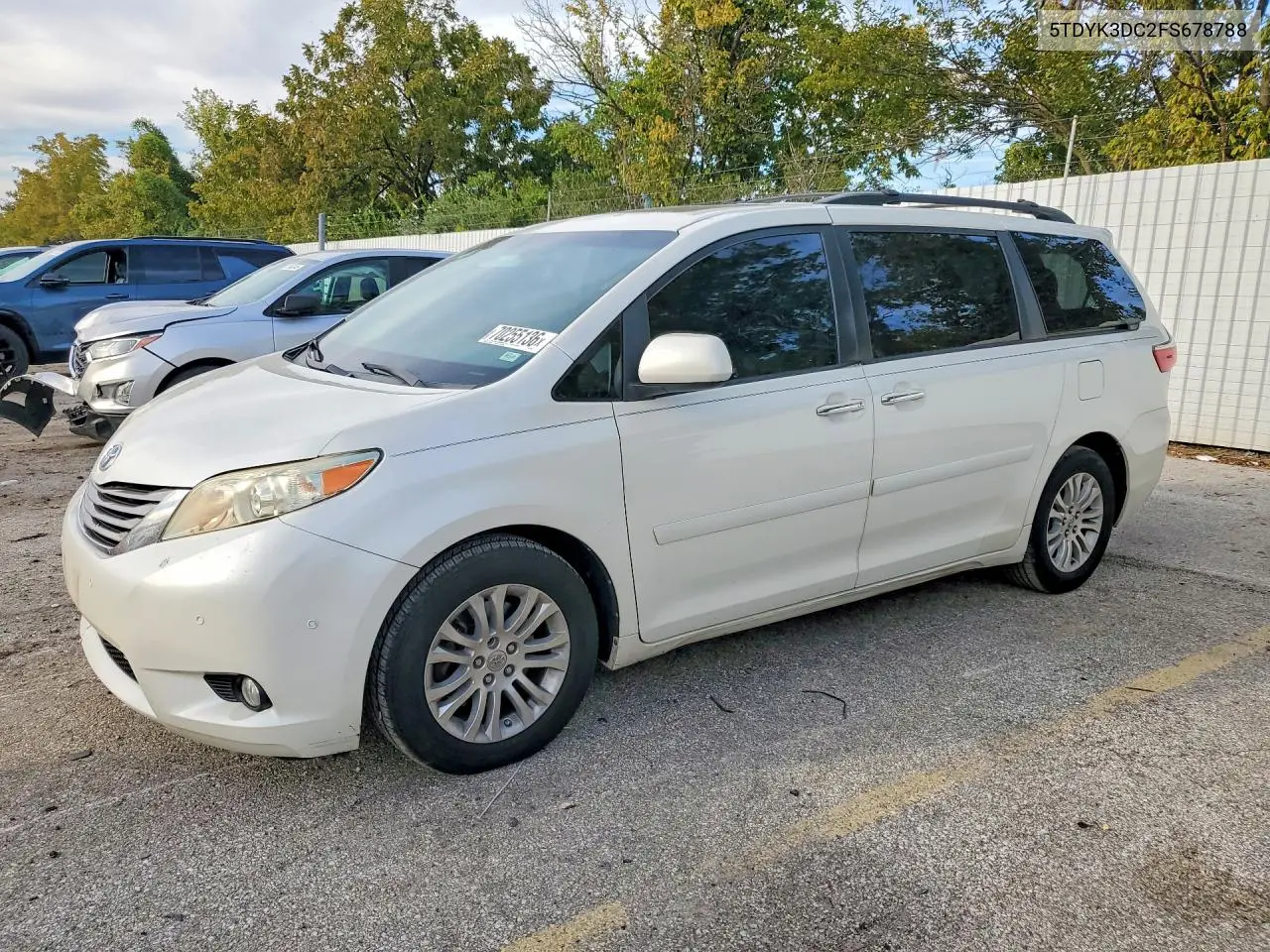 TOYOTA SIENNA 2015, VIN 5TDYK3DC2FS678788