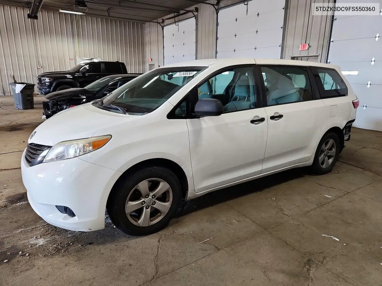 TOYOTA SIENNA 2015, VIN 5TDZK3DC9FS550360