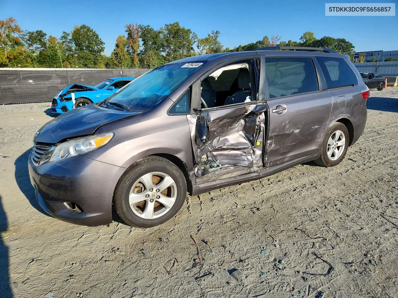 TOYOTA SIENNA 2015, VIN 5TDKK3DC9FS656857