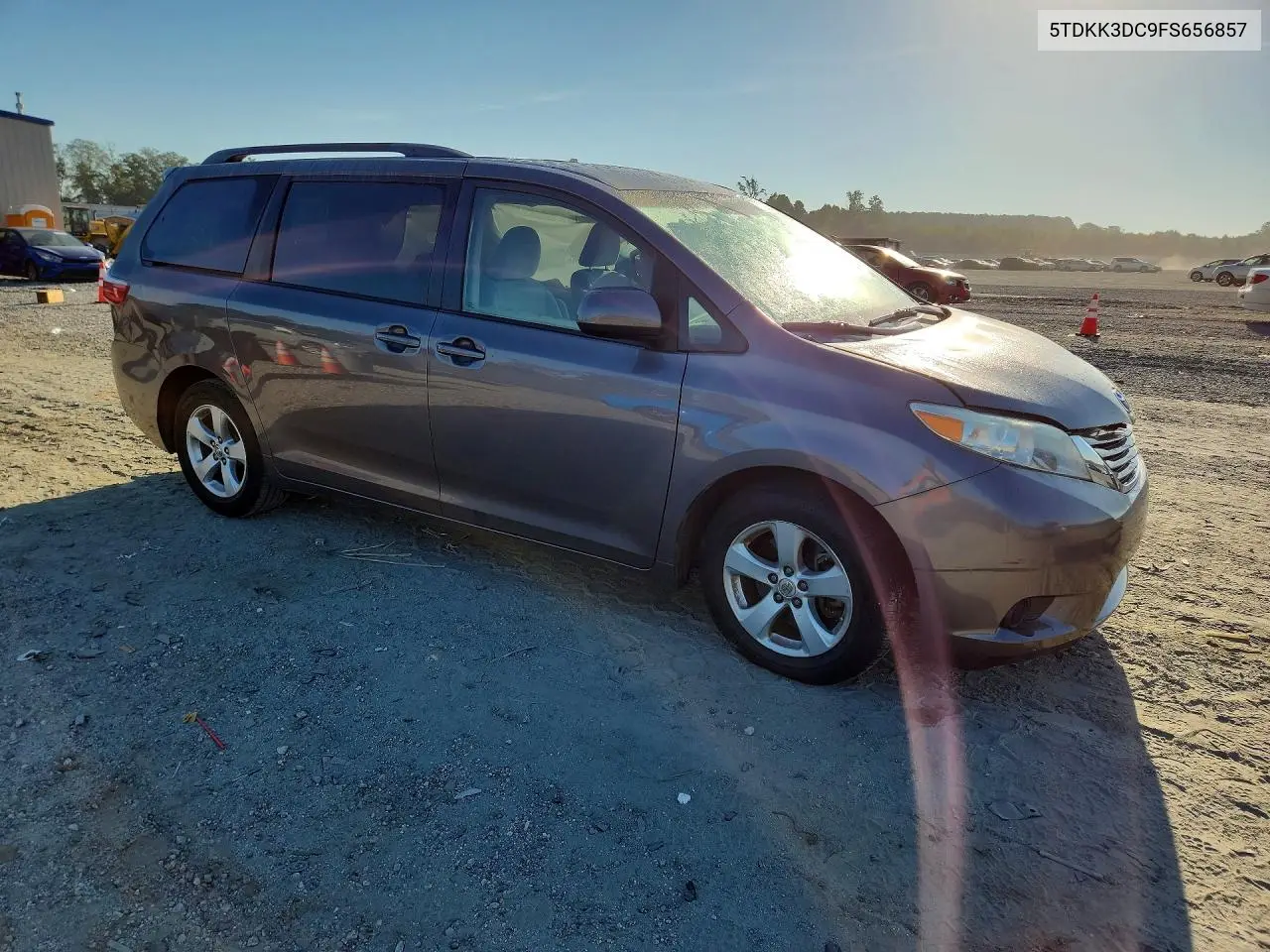 2015 TOYOTA SIENNA VIN 5TDKK3DC9FS656857 — фото 4