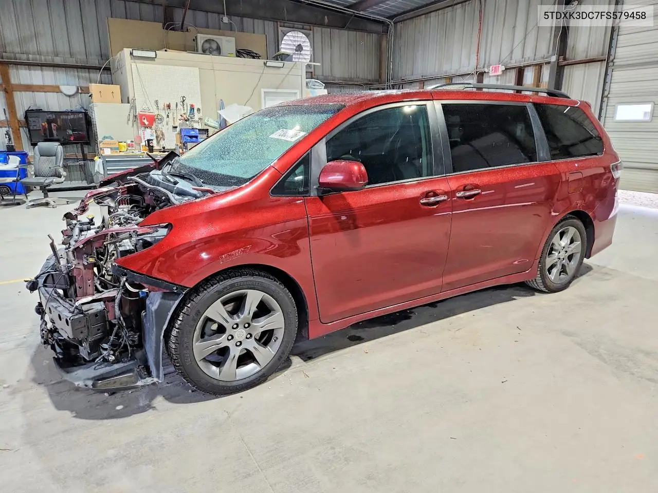 TOYOTA SIENNA 2015, VIN 5TDXK3DC7FS579458