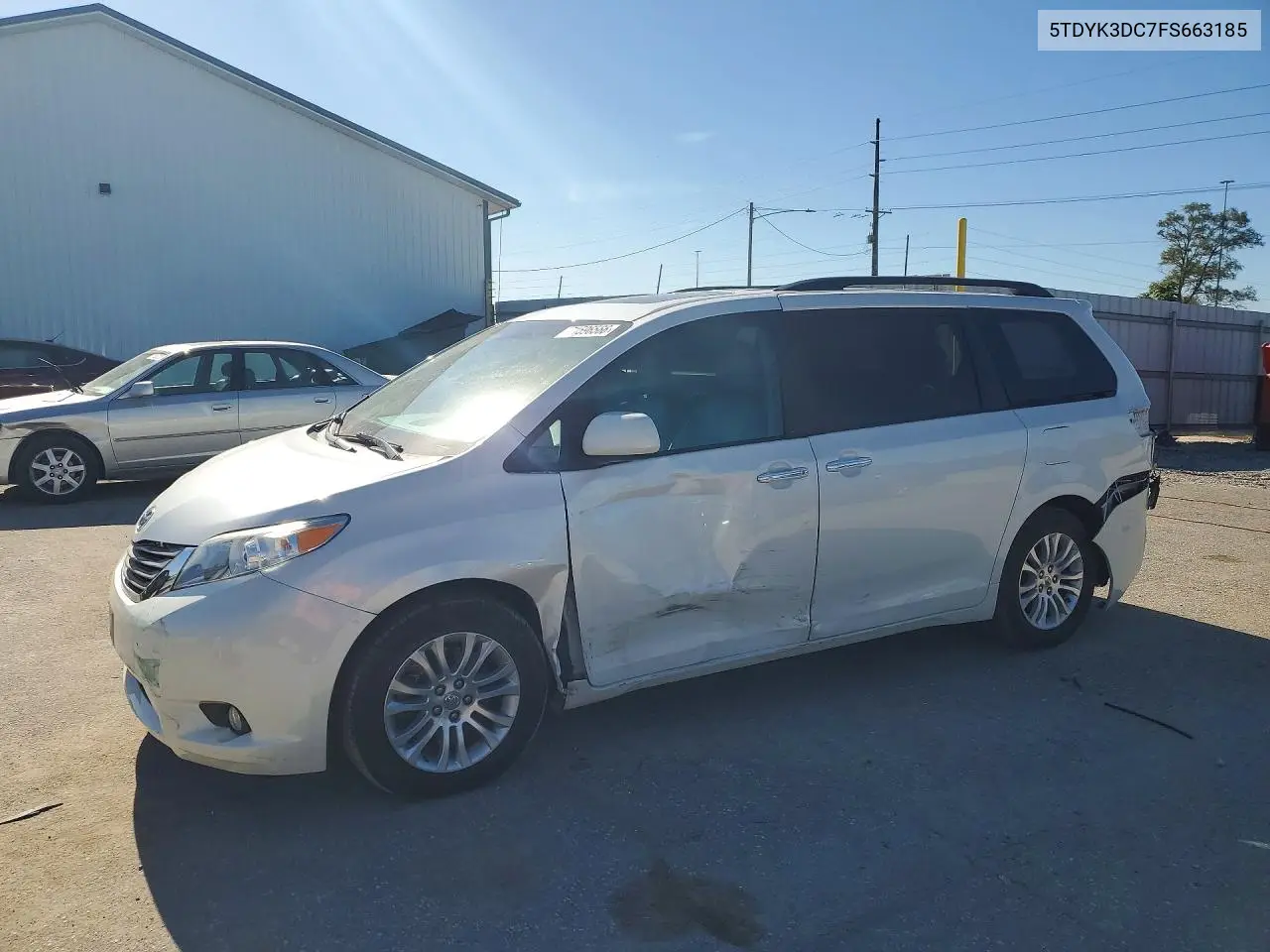 TOYOTA SIENNA 2015, VIN 5TDYK3DC7FS663185