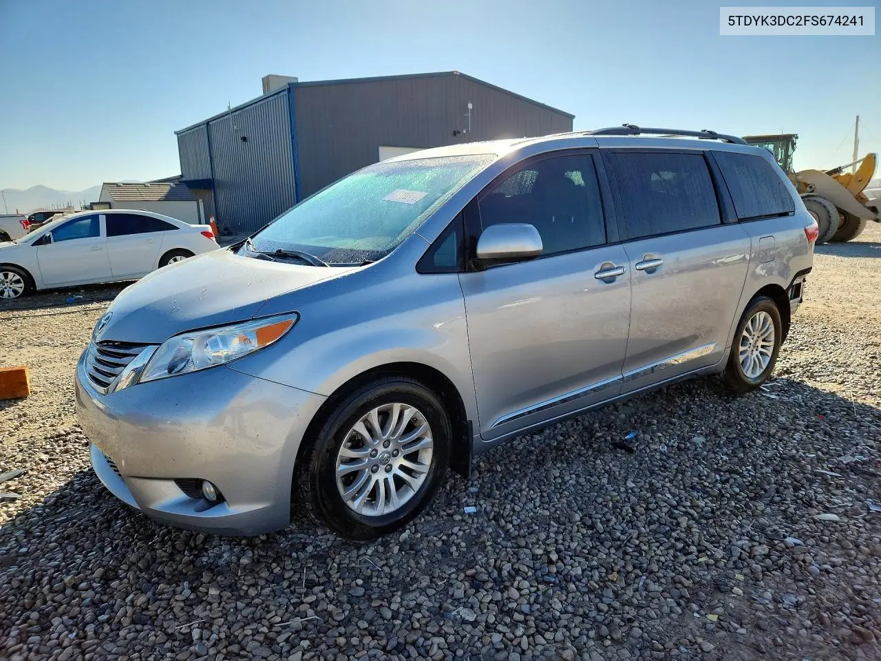 TOYOTA SIENNA 2015, VIN 5TDYK3DC2FS674241