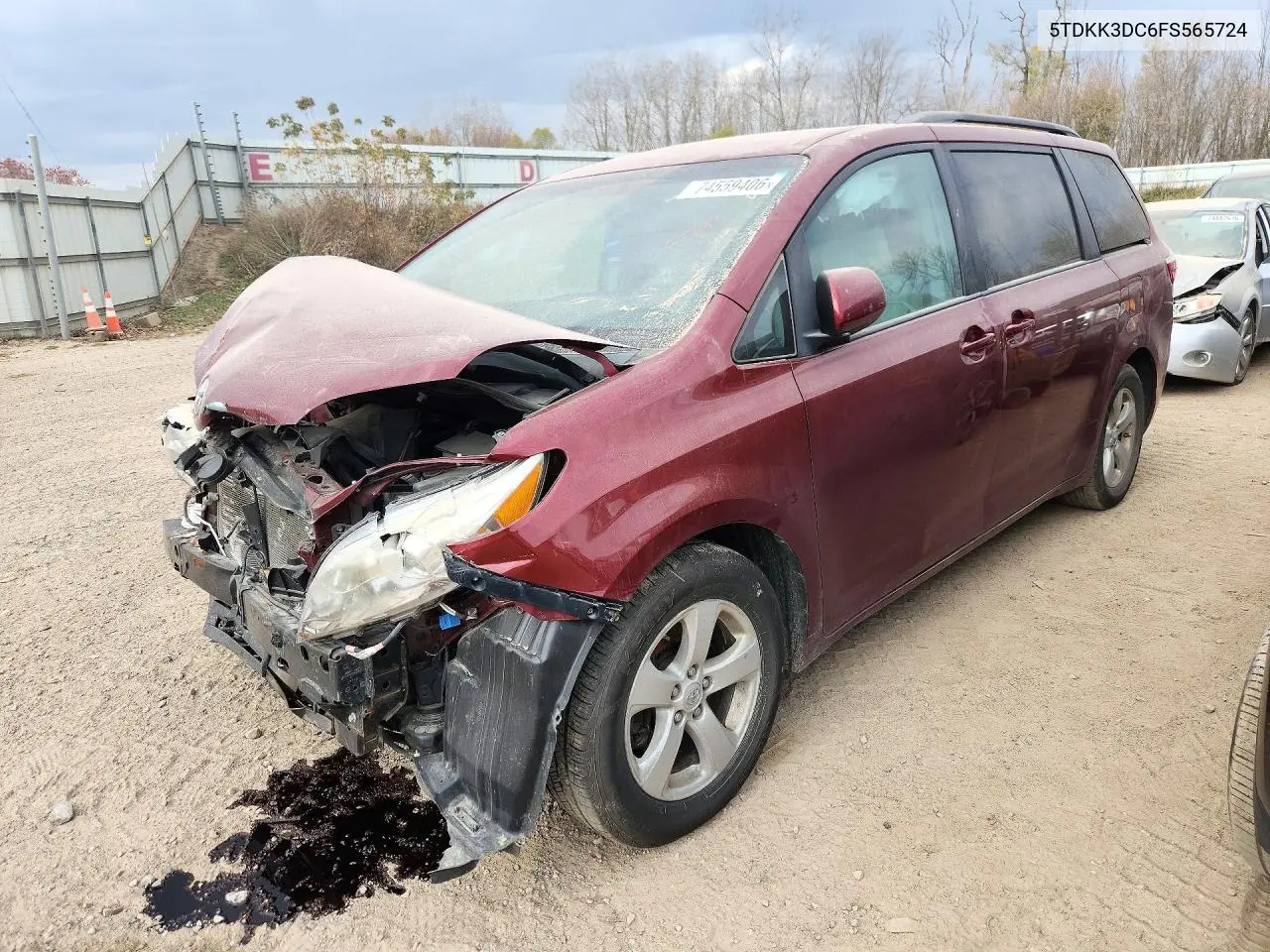 TOYOTA SIENNA 2015, VIN 5TDKK3DC6FS565724
