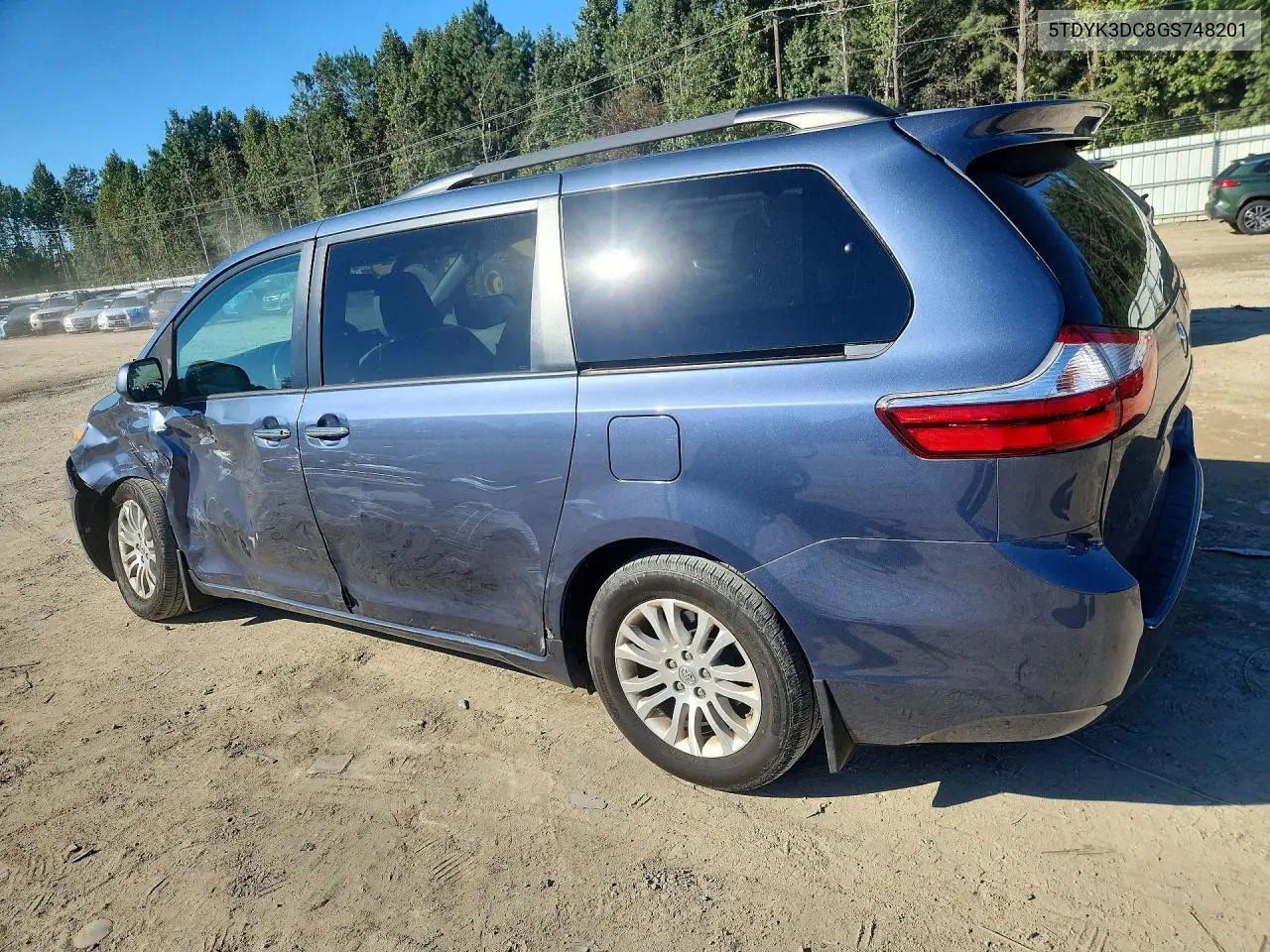 2016 TOYOTA SIENNA VIN 5TDYK3DC8GS748201 — фото 2