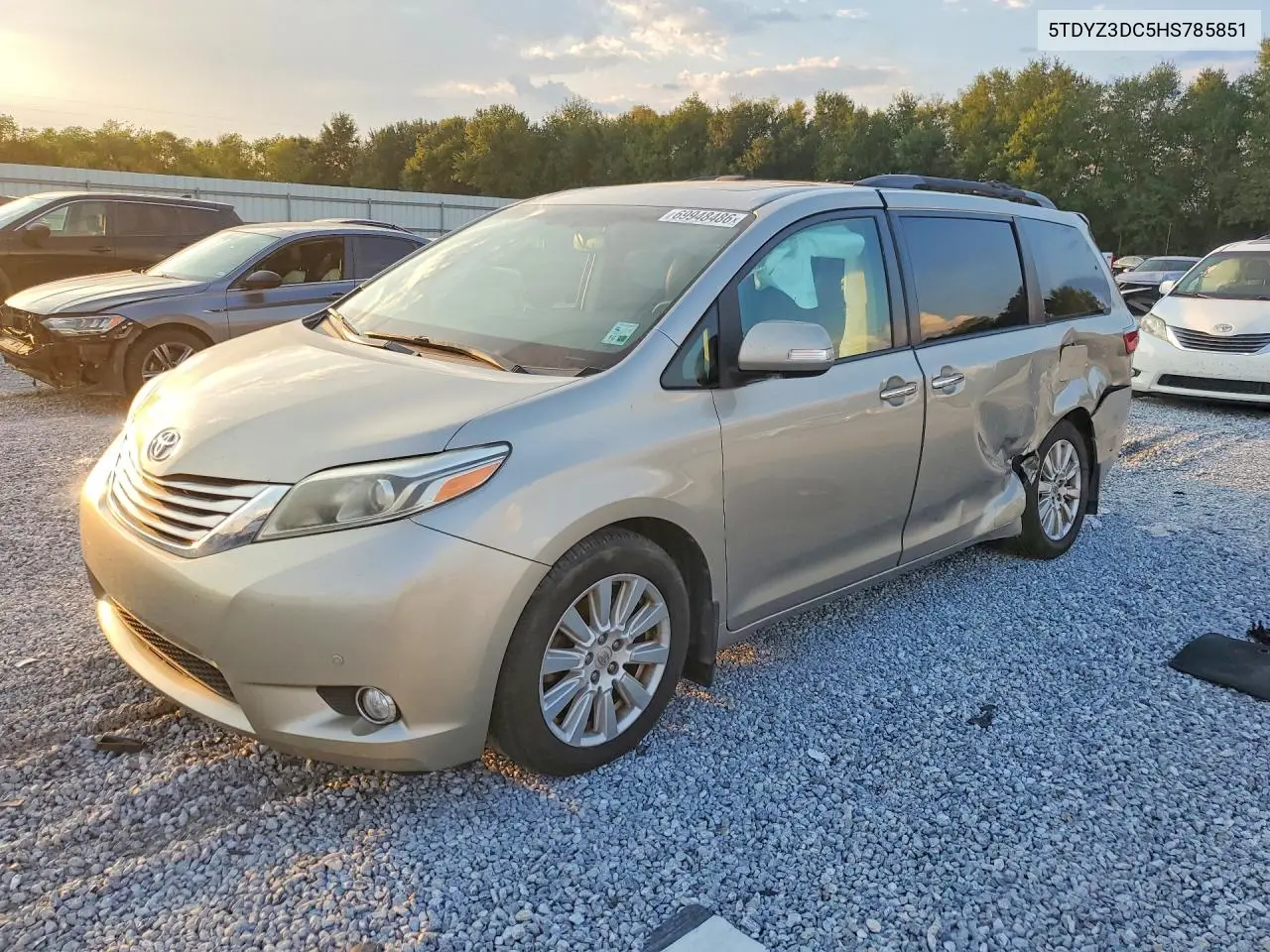 TOYOTA SIENNA 2017, VIN 5TDYZ3DC5HS785851