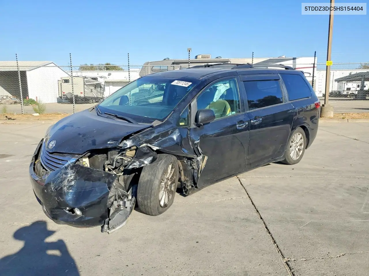 TOYOTA SIENNA 2017, VIN 5TDDZ3DC5HS154404