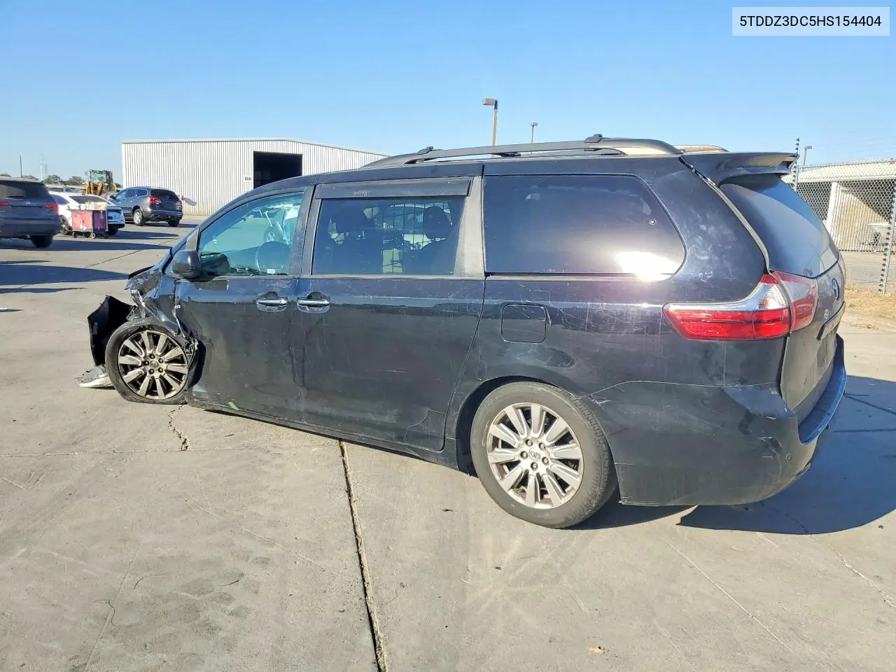 2017 TOYOTA SIENNA VIN 5TDDZ3DC5HS154404 — фото 2