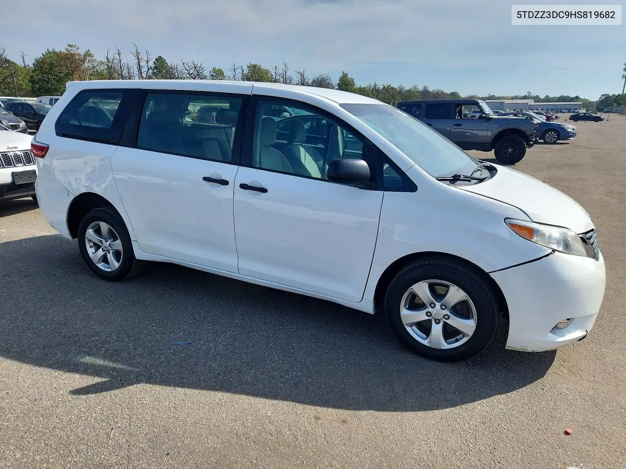 2017 TOYOTA SIENNA VIN 5TDZZ3DC9HS819682 — фото 4