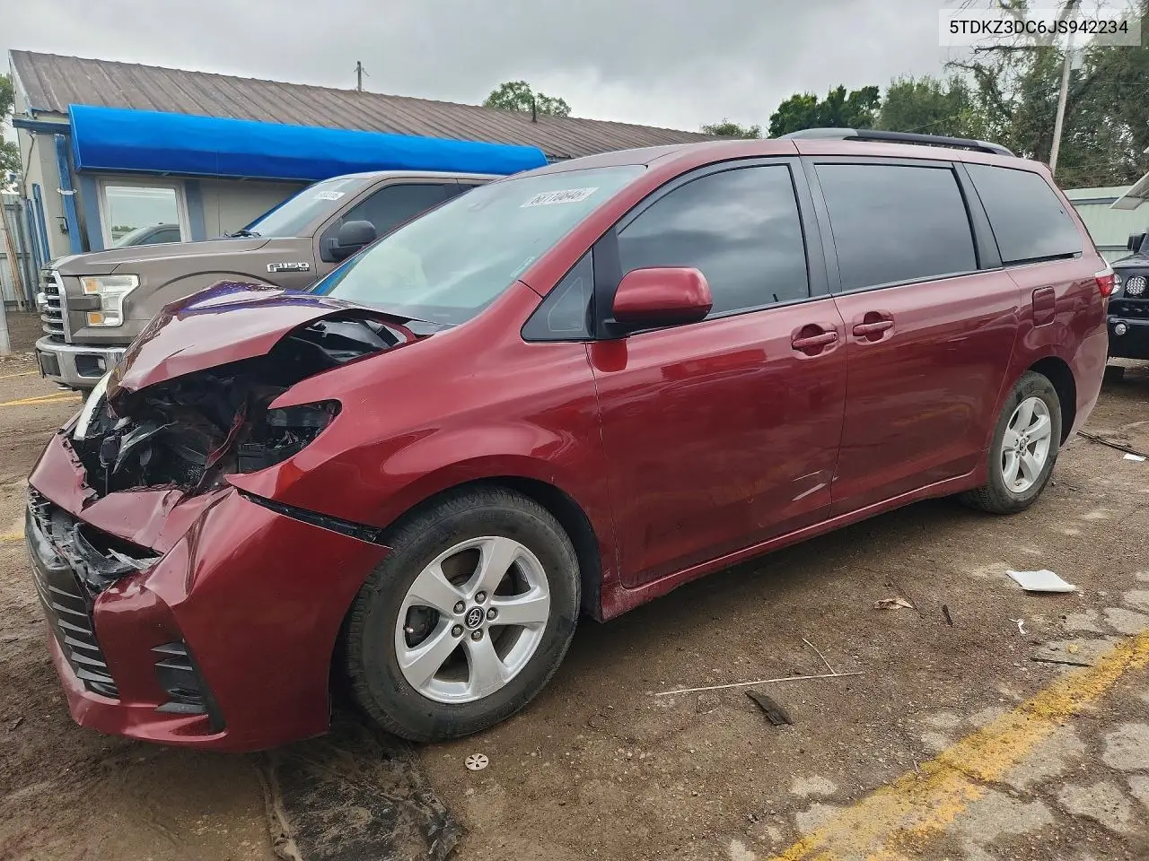 TOYOTA SIENNA 2018, VIN 5TDKZ3DC6JS942234
