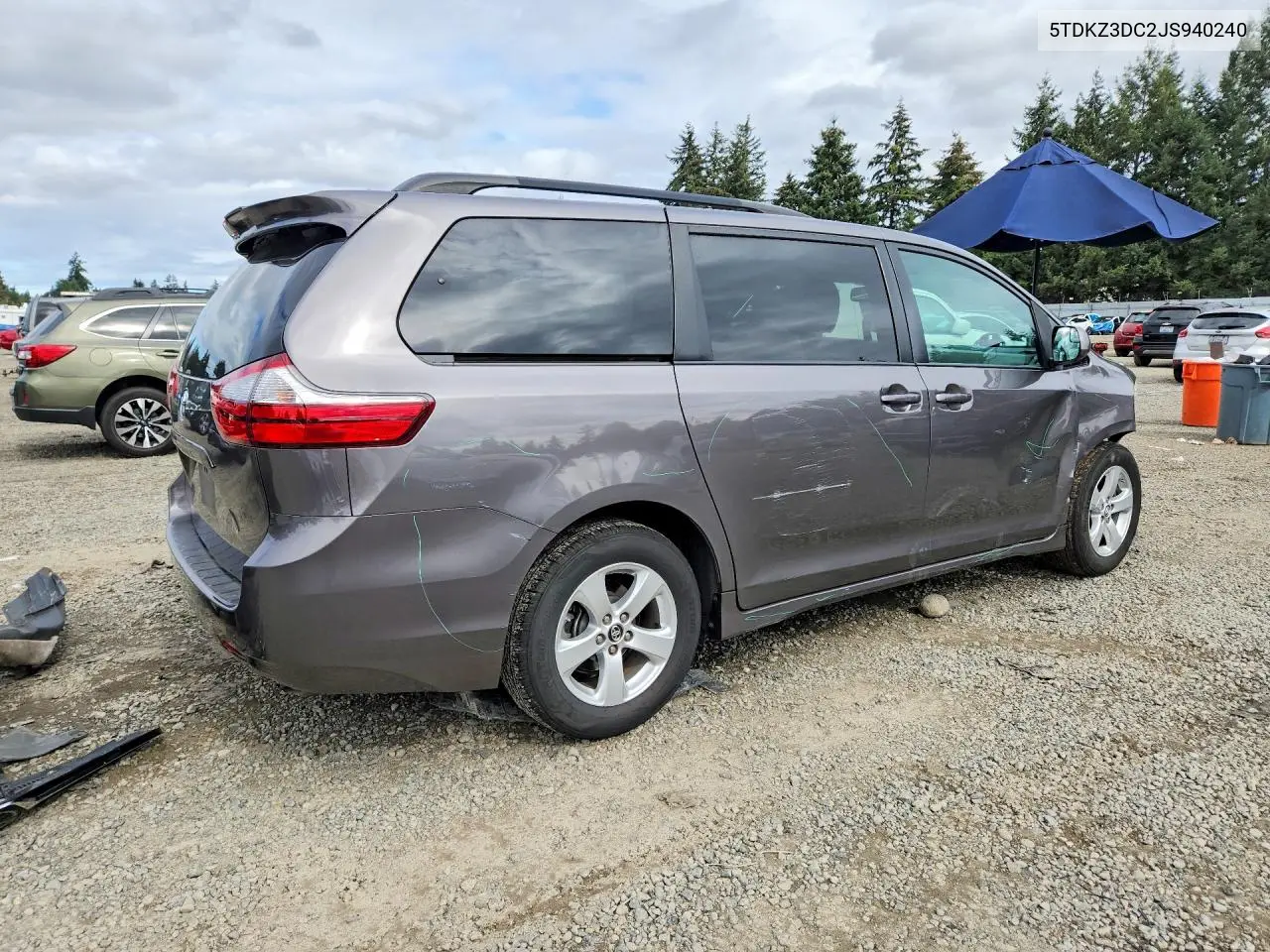 2018 TOYOTA SIENNA VIN 5TDKZ3DC2JS940240 — фото 3