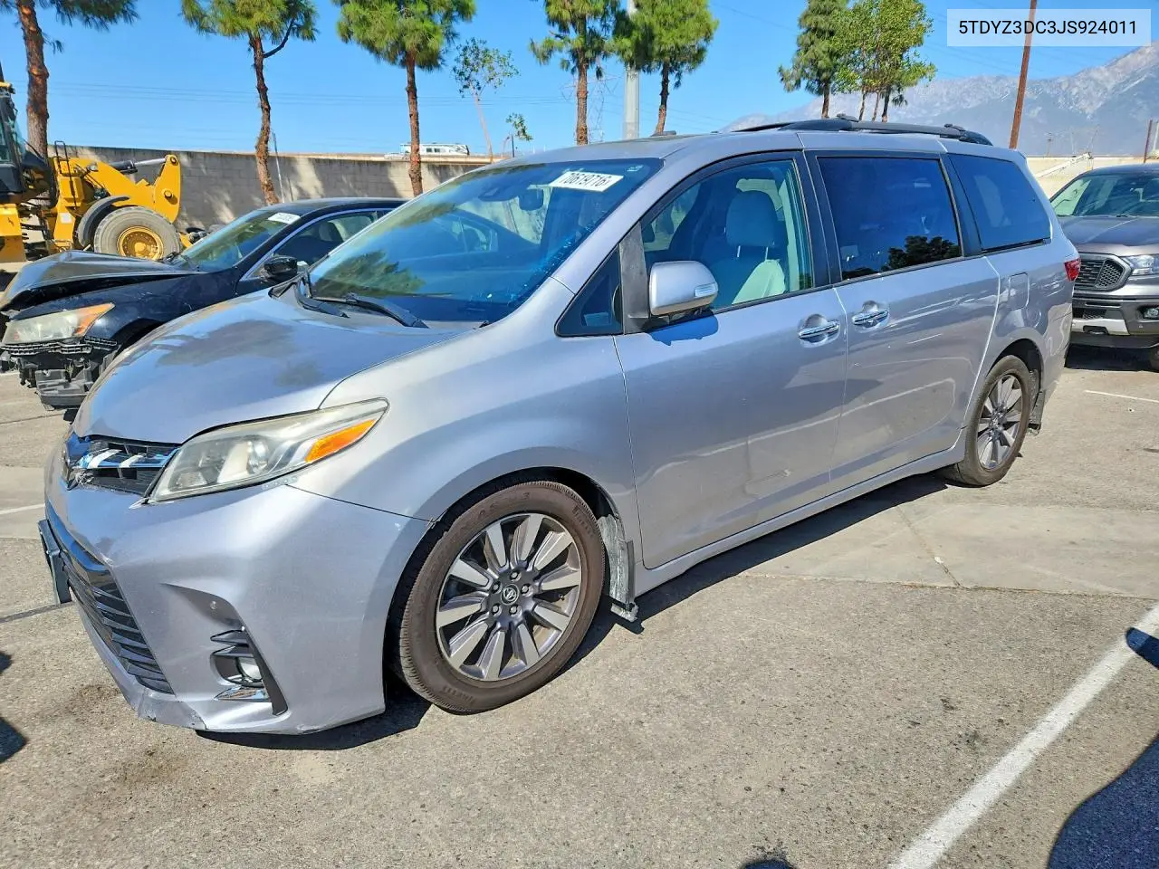 TOYOTA SIENNA 2018, VIN 5TDYZ3DC3JS924011