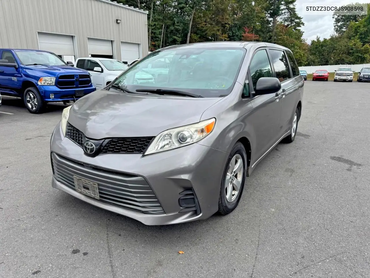 TOYOTA SIENNA 2018, VIN 5TDZZ3DC8JS908598