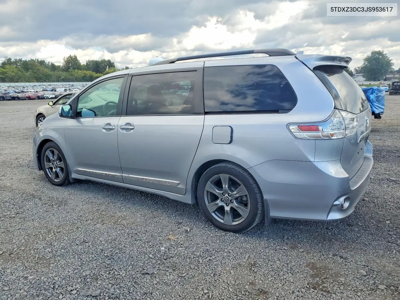 2018 TOYOTA SIENNA VIN 5TDXZ3DC3JS953617 — фото 2