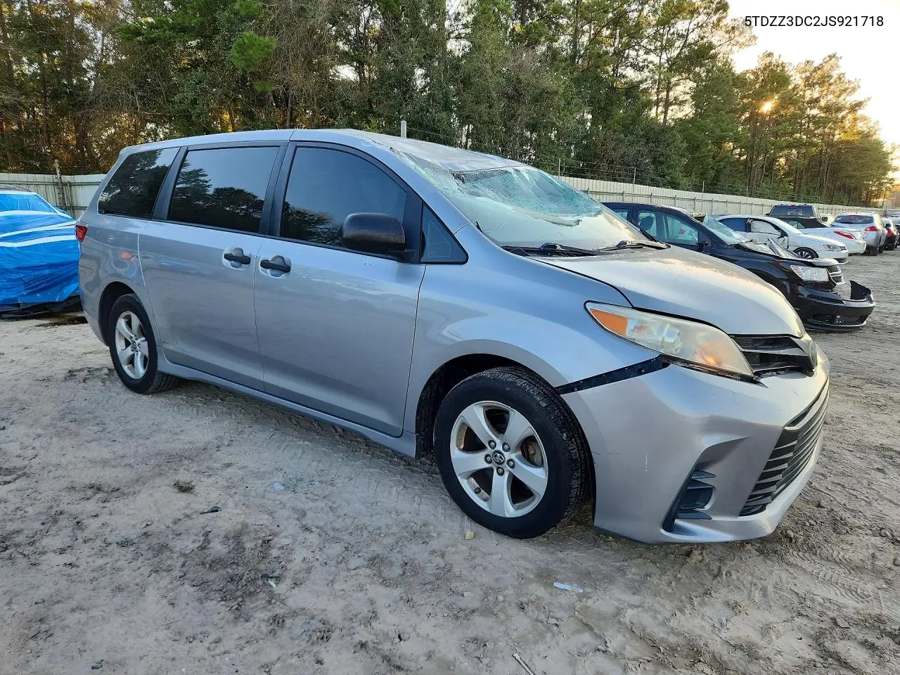 2018 TOYOTA SIENNA VIN 5TDZZ3DC2JS921718 — фото 4