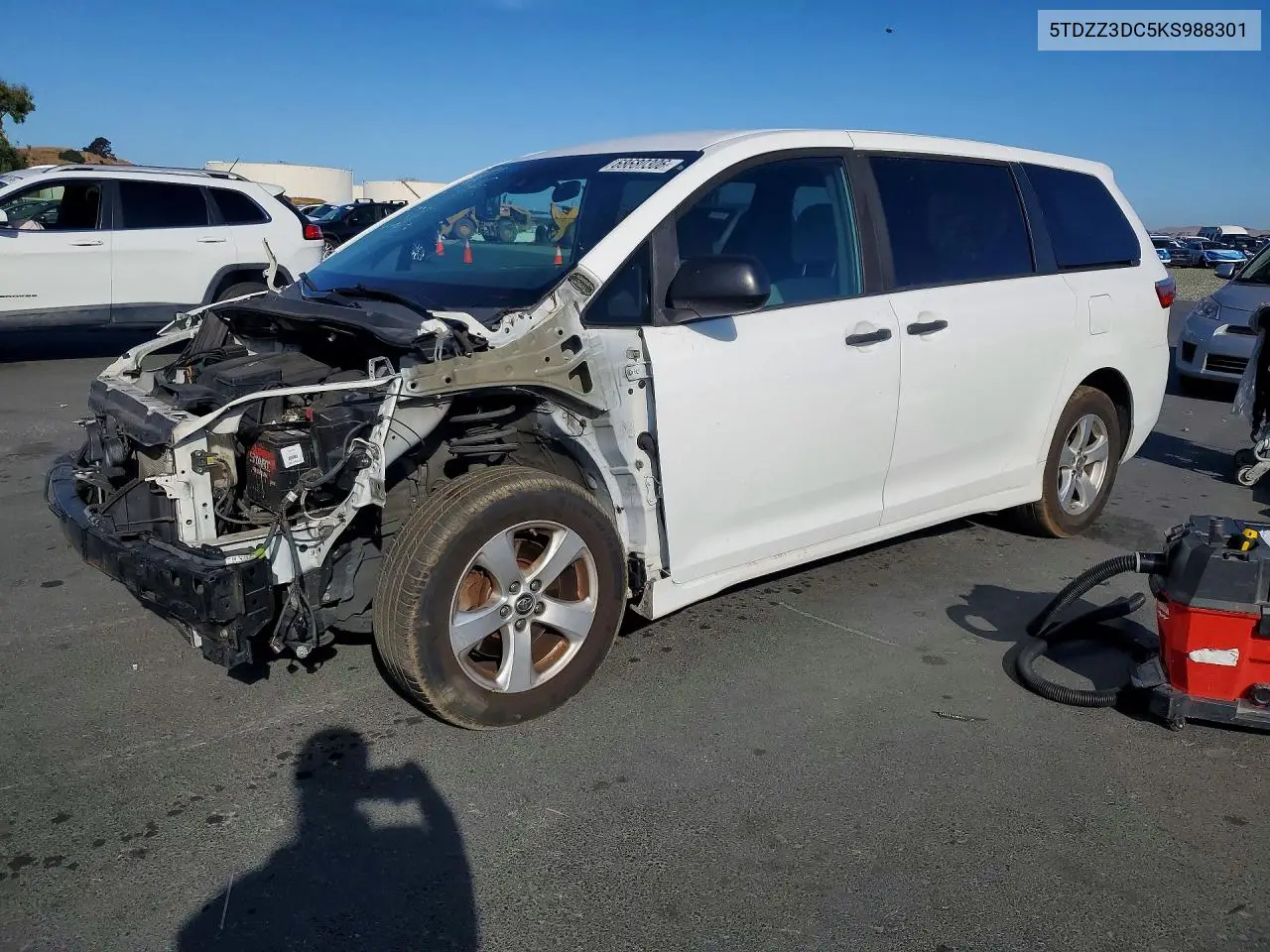 TOYOTA SIENNA 2019, VIN 5TDZZ3DC5KS988301