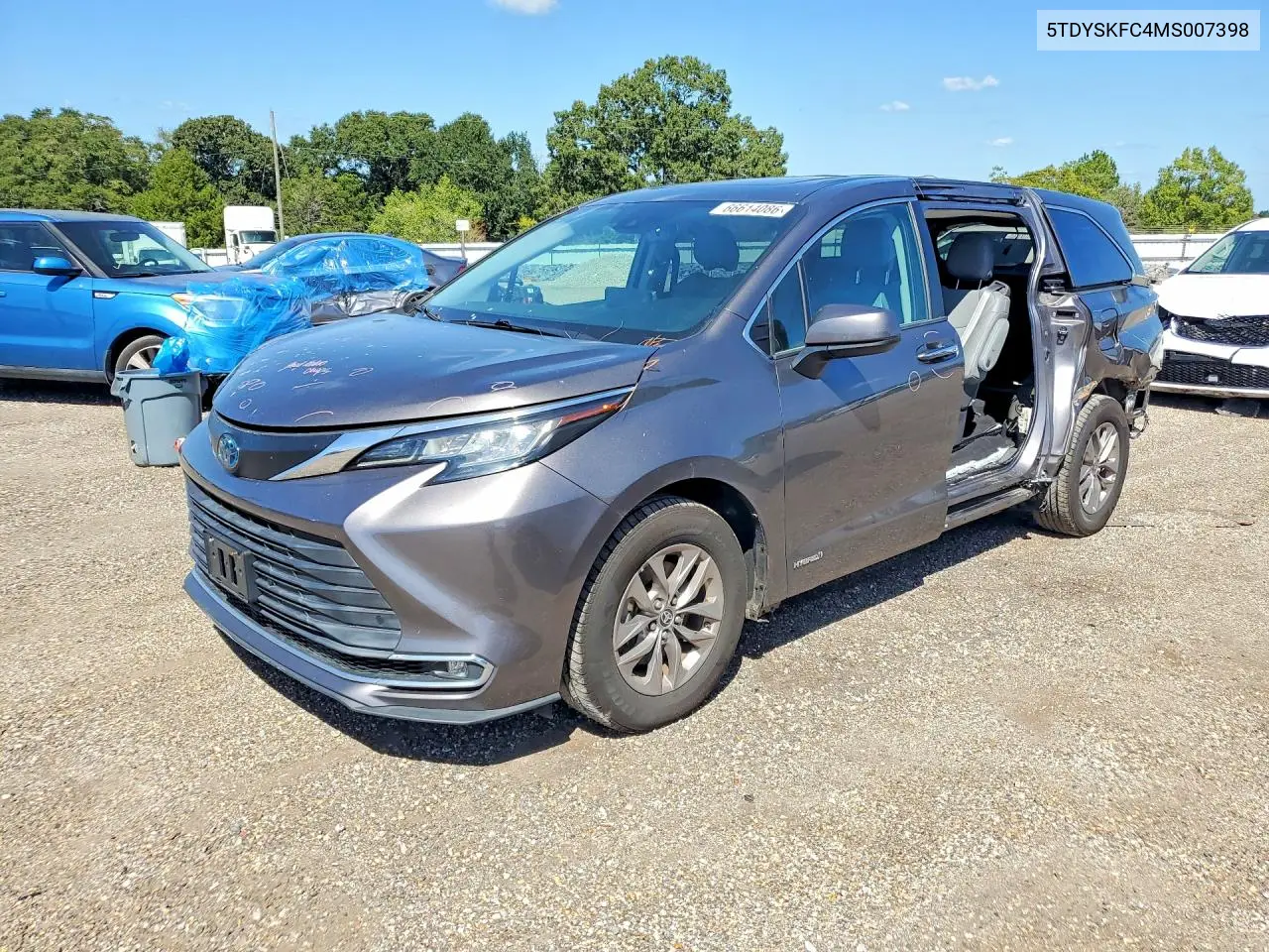 TOYOTA SIENNA 2021, VIN 5TDYSKFC4MS007398