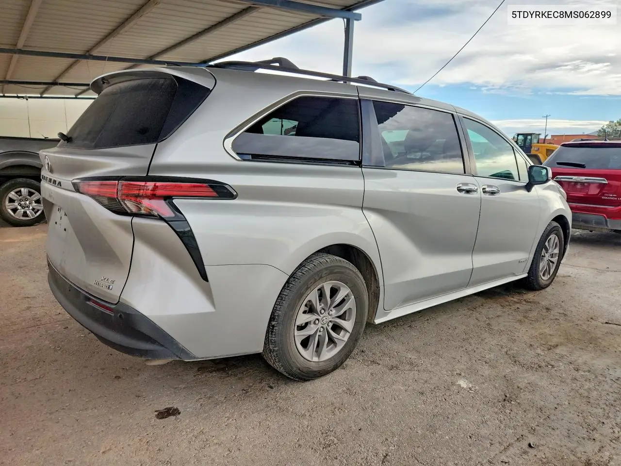 2021 TOYOTA SIENNA VIN 5TDYRKEC8MS062899 — фото 3