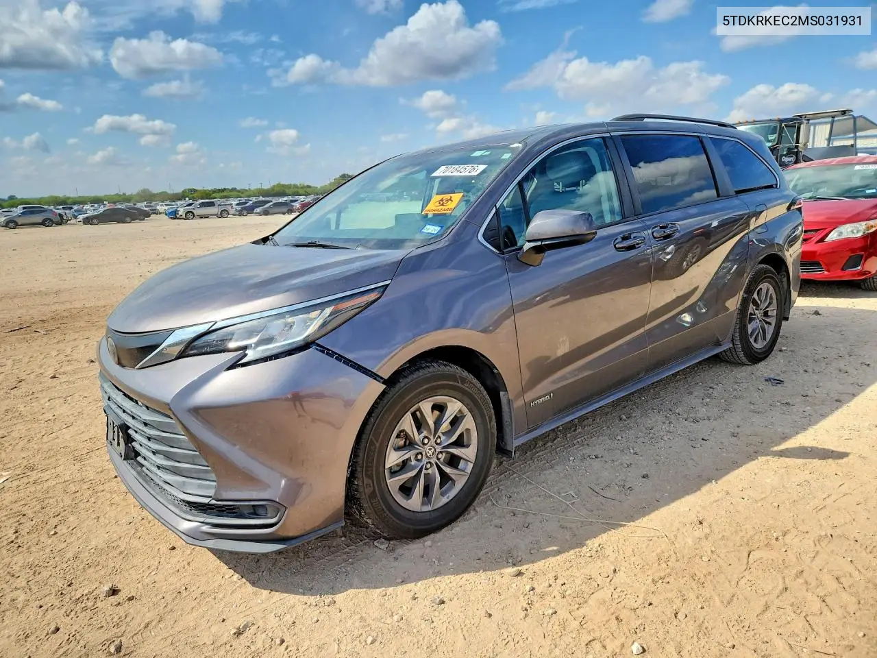 TOYOTA SIENNA 2021, VIN 5TDKRKEC2MS031931