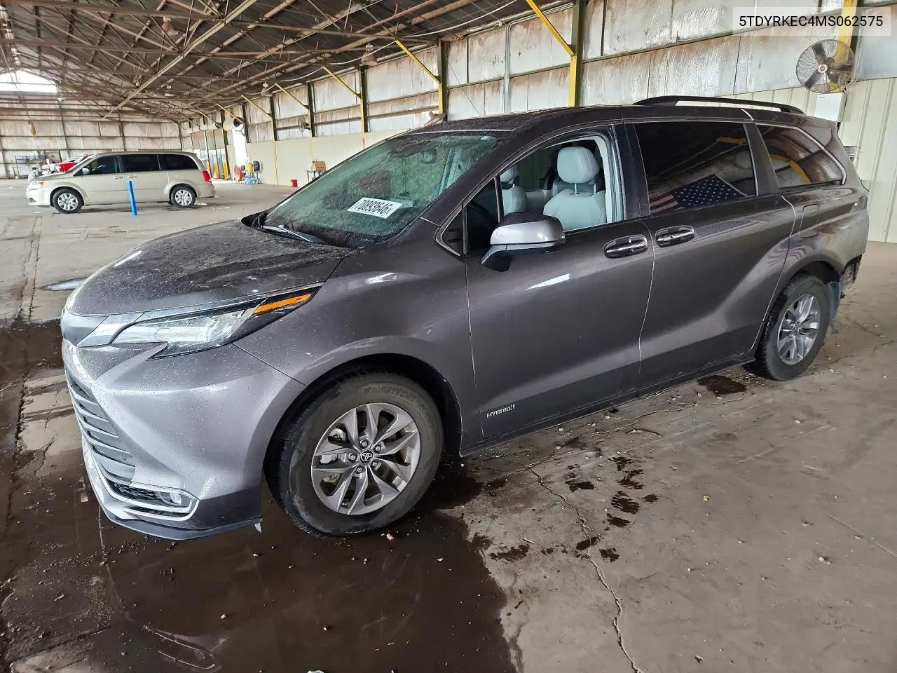 TOYOTA SIENNA 2021, VIN 5TDYRKEC4MS062575