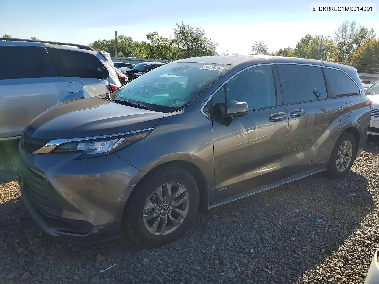 TOYOTA SIENNA 2021, VIN 5TDKRKEC1MS014991
