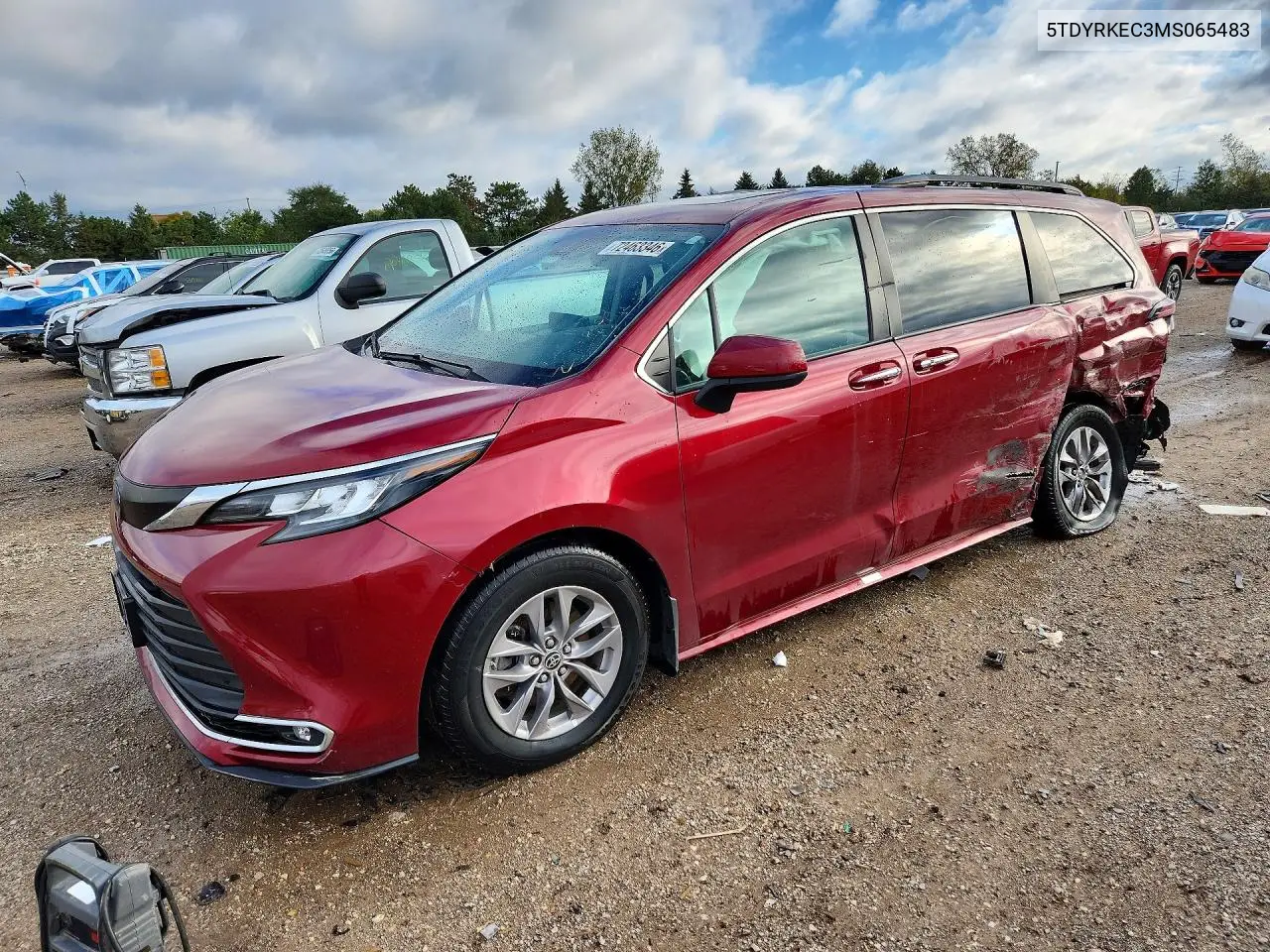 TOYOTA SIENNA 2021, VIN 5TDYRKEC3MS065483