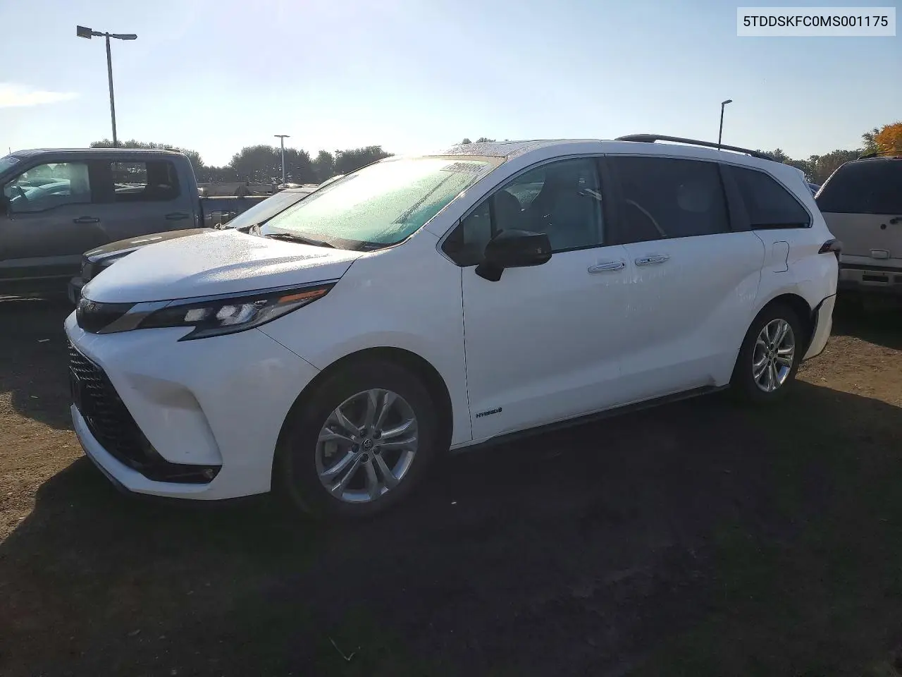 TOYOTA SIENNA 2021, VIN 5TDDSKFC0MS001175