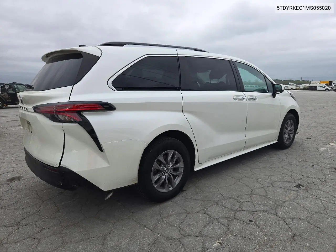2021 TOYOTA SIENNA VIN 5TDYRKEC1MS055020 — фото 3