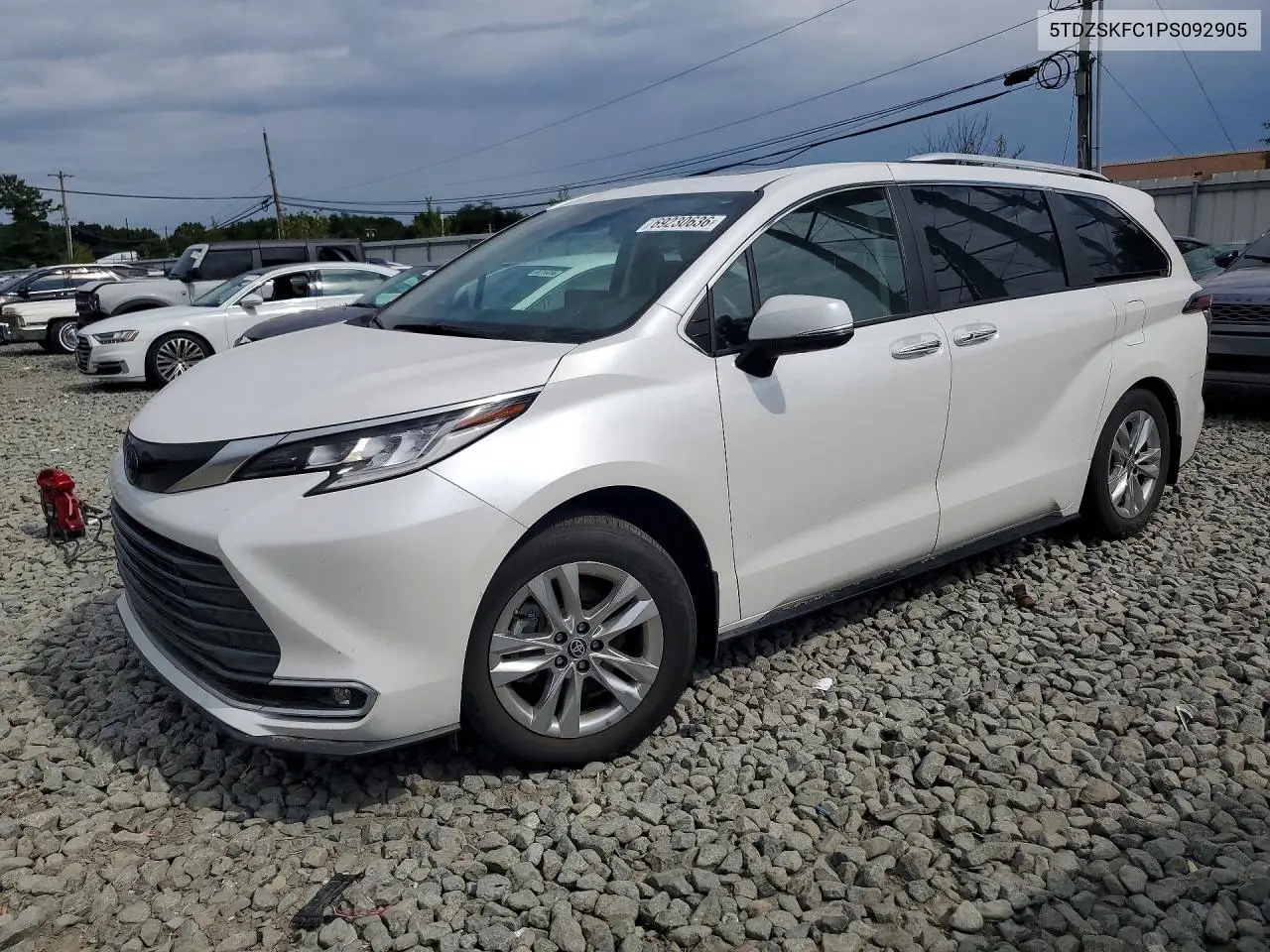 TOYOTA SIENNA 2023, VIN 5TDZSKFC1PS092905