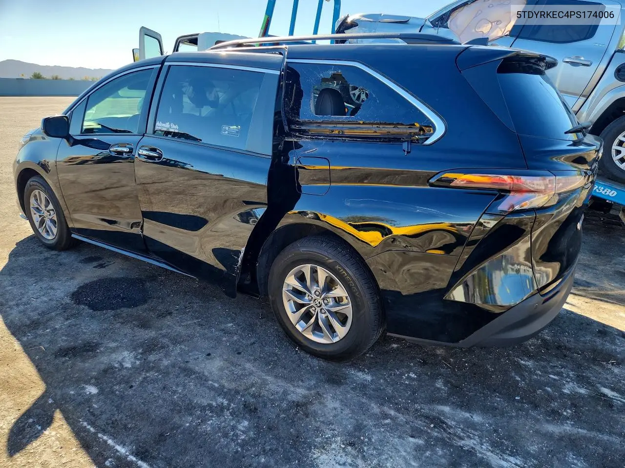 2023 TOYOTA SIENNA VIN 5TDYRKEC4PS174006 — фото 2