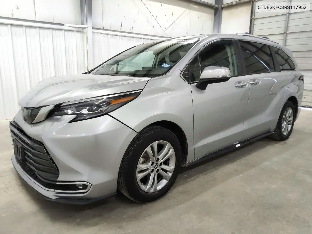 TOYOTA SIENNA 2024, VIN 5TDESKFC3RS117952