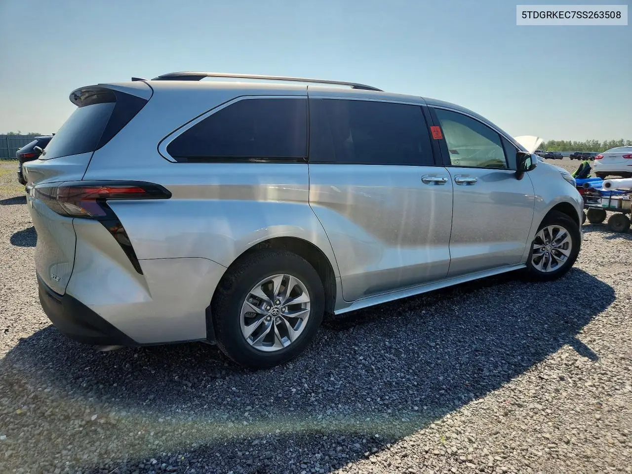 2025 TOYOTA SIENNA VIN 5TDGRKEC7SS263508 — фото 3