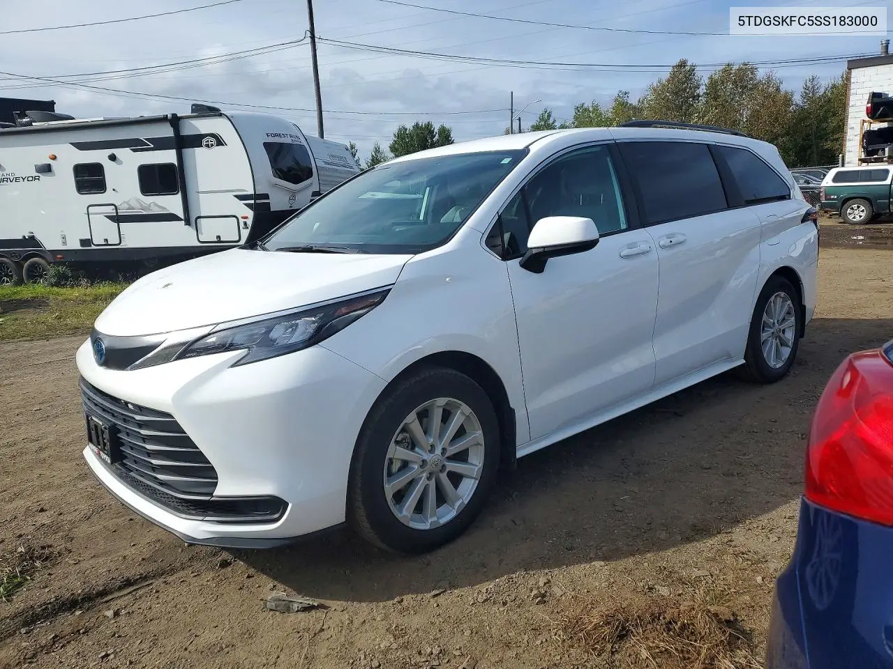 TOYOTA SIENNA 2025, VIN 5TDGSKFC5SS183000