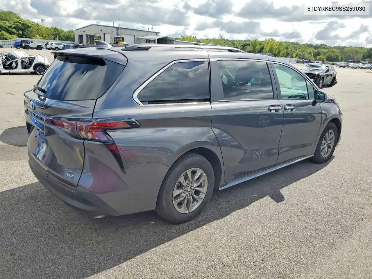 2025 TOYOTA SIENNA VIN 5TDYRKEC9SS259030 — фото 3