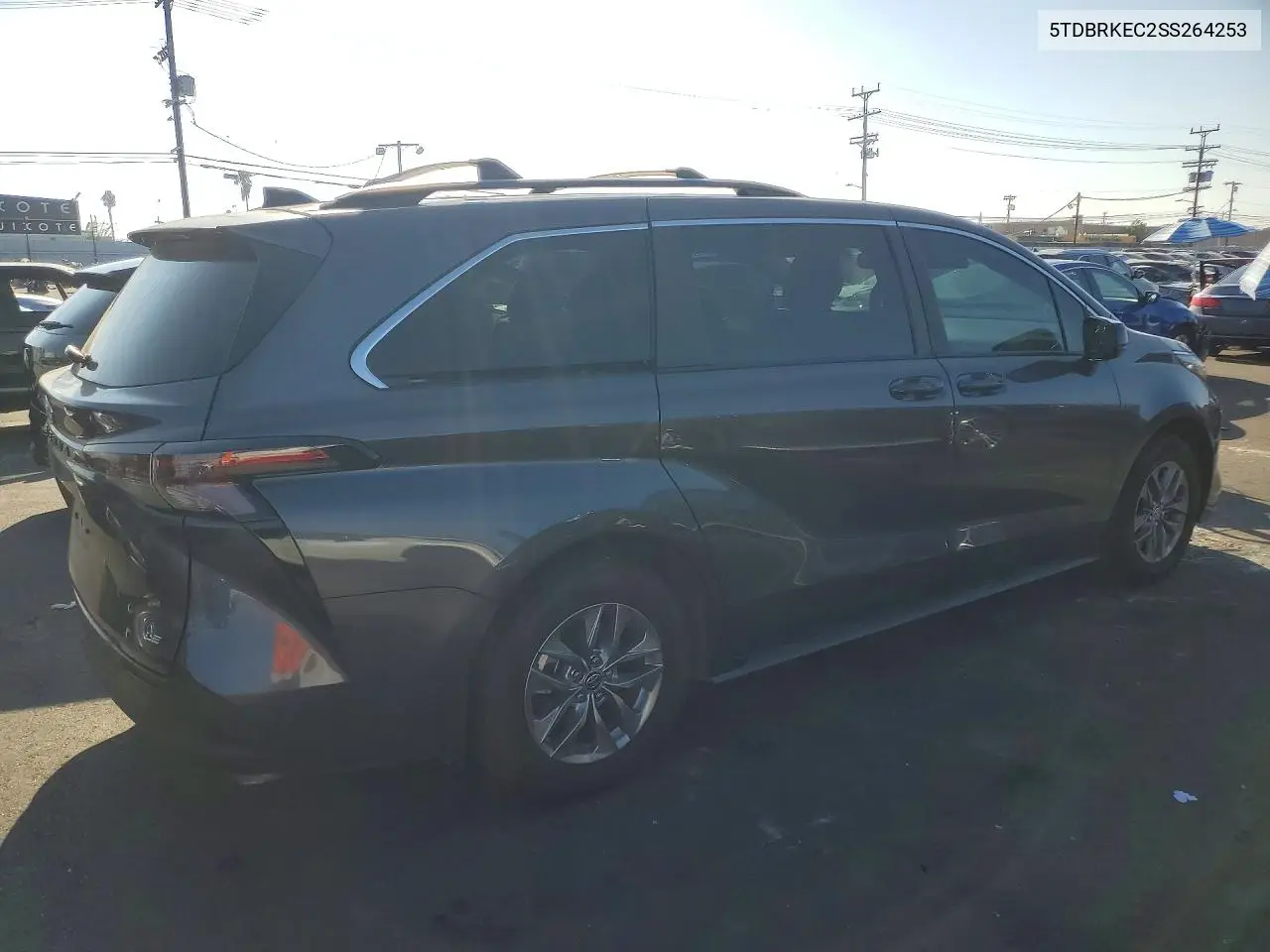 2025 TOYOTA SIENNA VIN 5TDBRKEC2SS264253 — фото 3