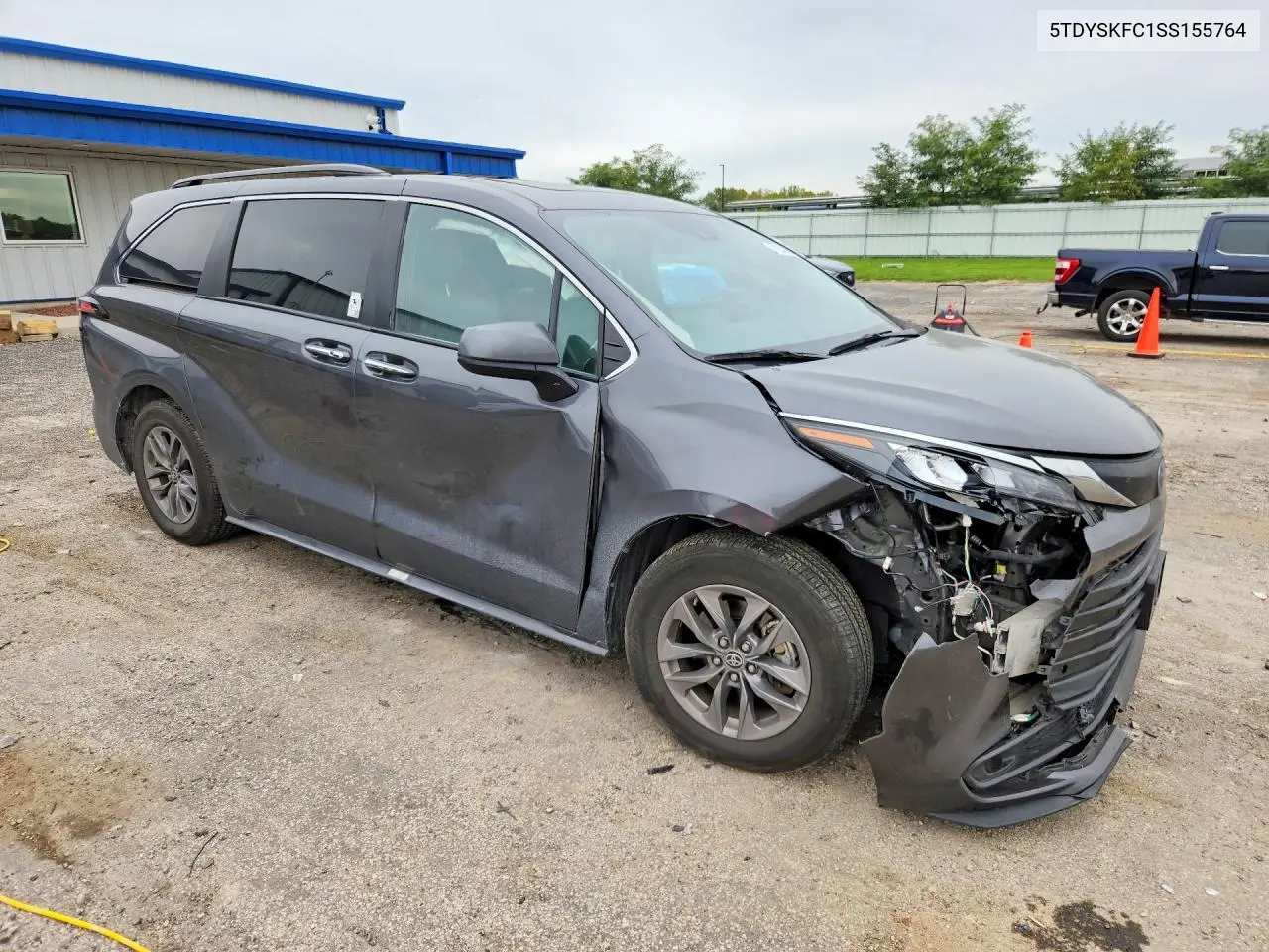 2025 TOYOTA SIENNA VIN 5TDYSKFC1SS155764 — фото 4