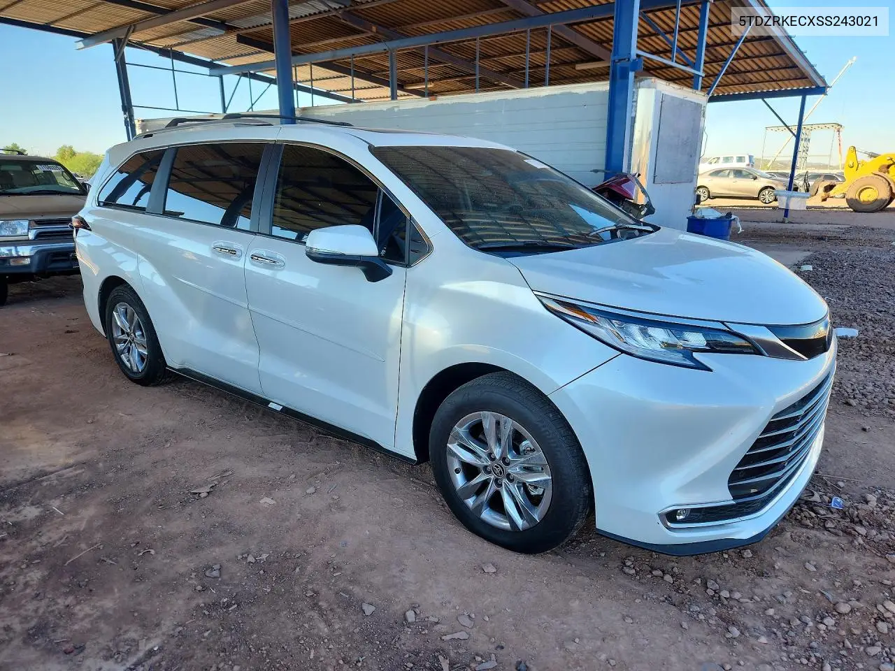 2025 TOYOTA SIENNA VIN 5TDZRKECXSS243021 — фото 4